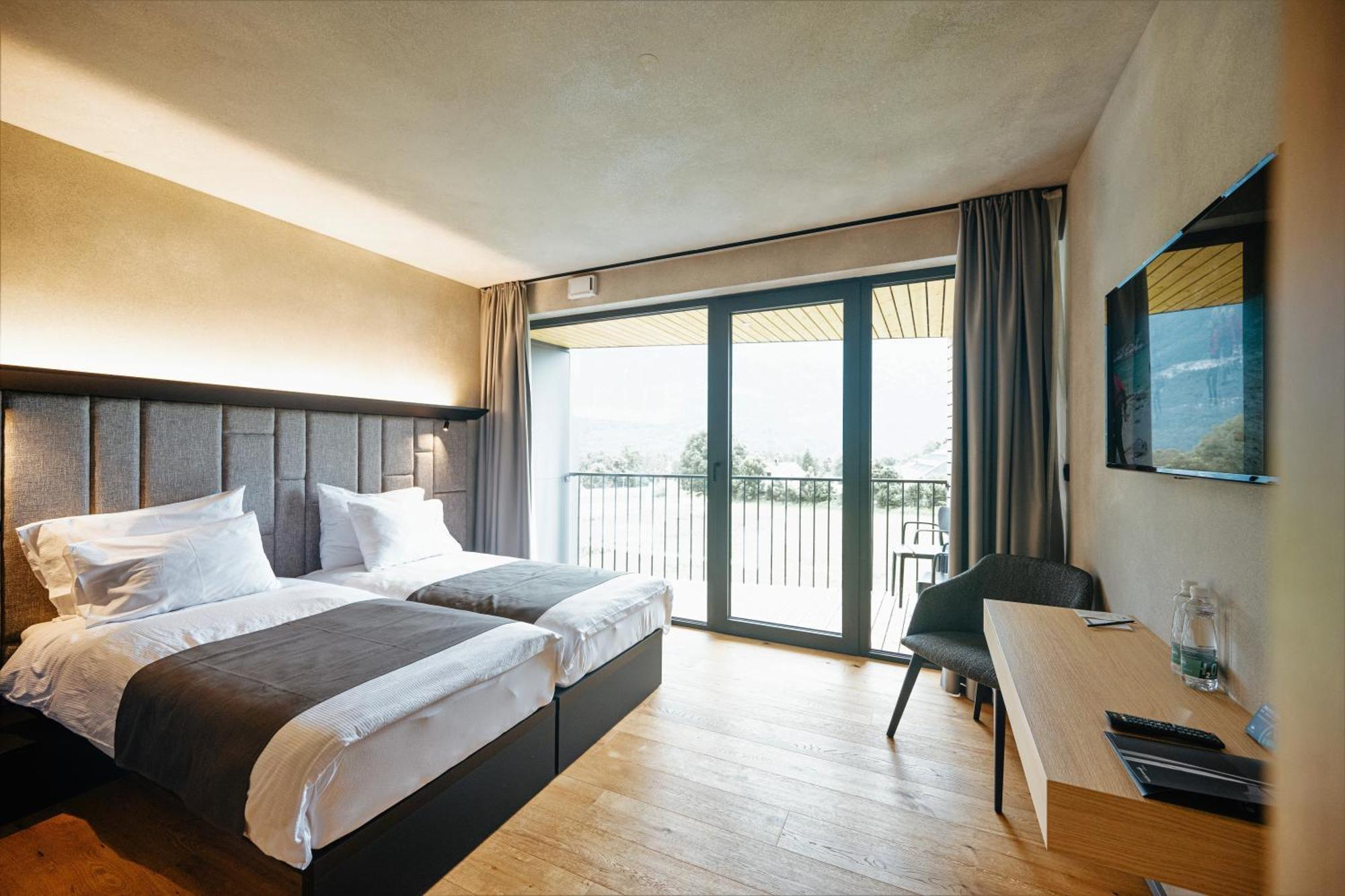 Hotel Soca Bovec Exterior photo